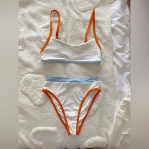 L space bikini set